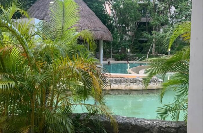 LAGUNAS MAYAKOBA CONDO